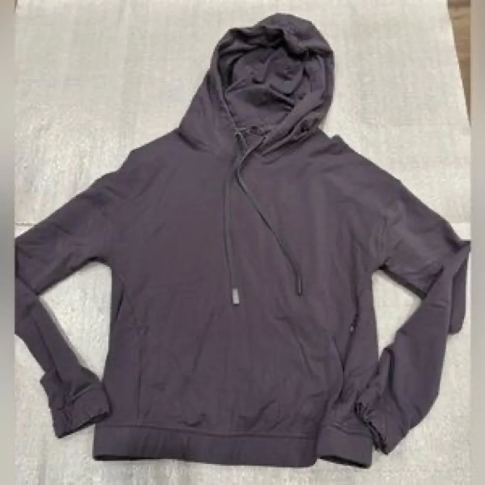 Classic Lightweight Hoodie in Deep Plum